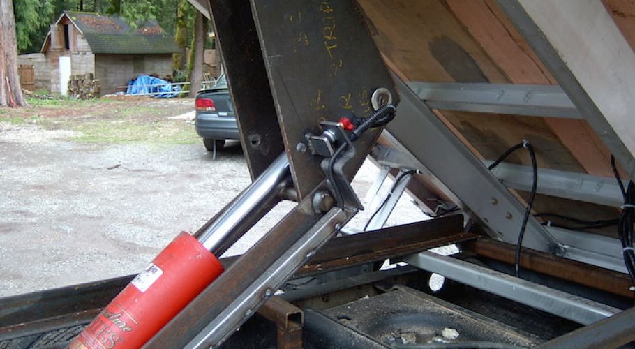 Hoisting Mechanism